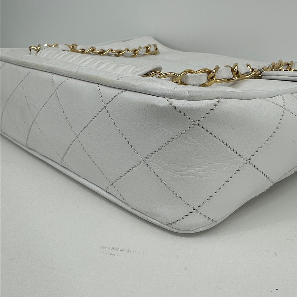 Authenticated CHANEL Quilted Shoulder Bag- White - Picture 13 of 16